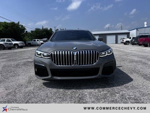 2022 BMW 740 i